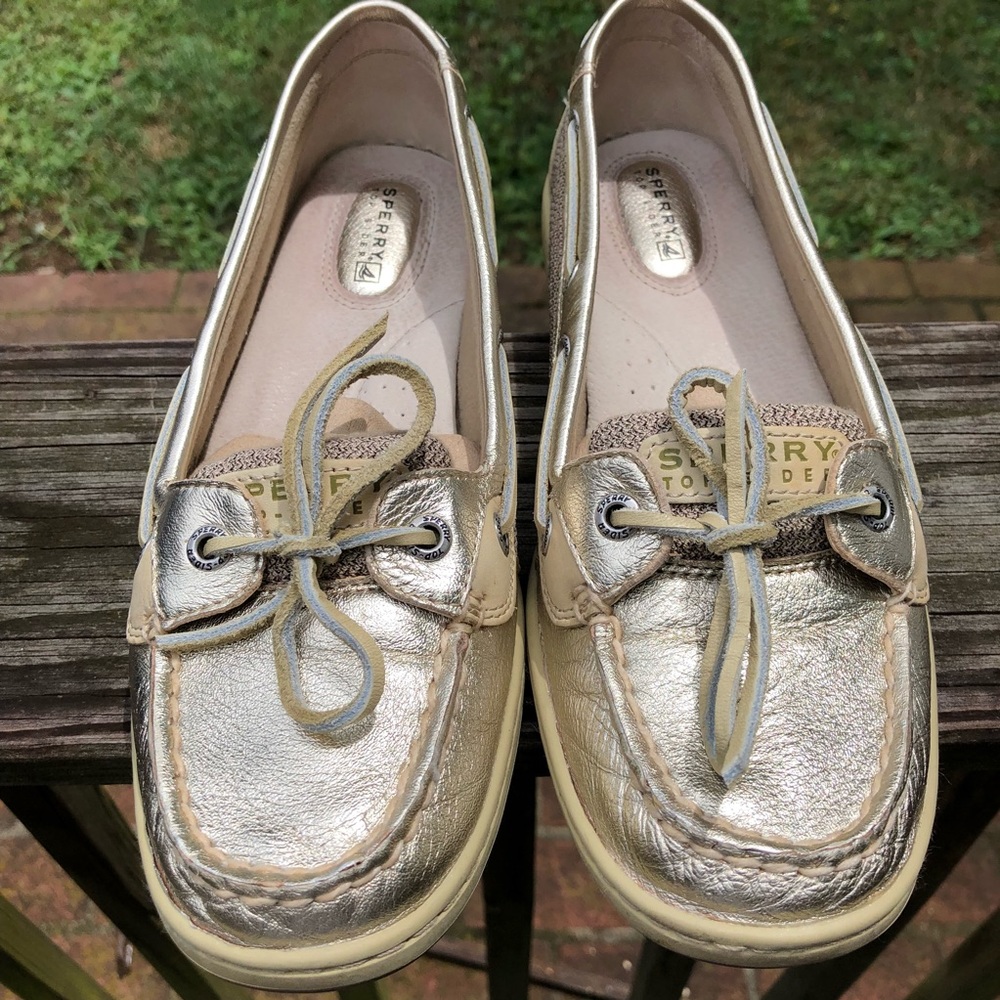 Sperry Angelfish Gold top-spiders SO CUTE sz. 8.5
